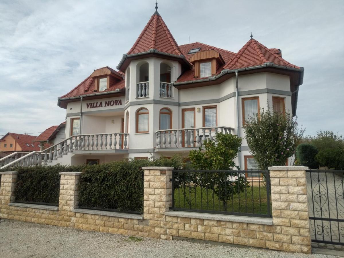 Villa Nova Heviz Exterior foto